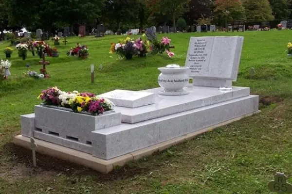 cemetary memorials (12)